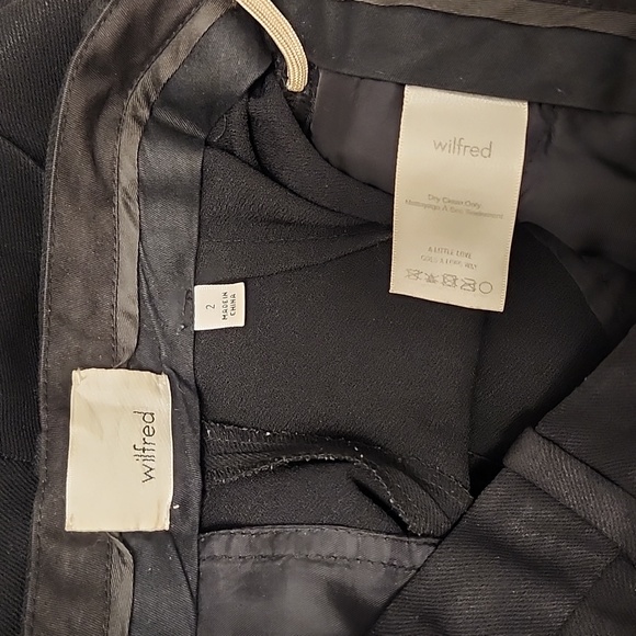 Wilfred black shiny pleated trouser pockets size 2 - Picture 7 of 8